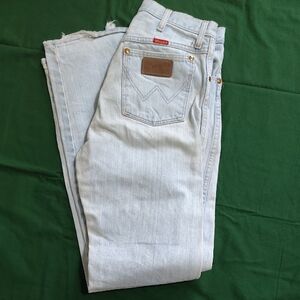 DISTRESSED Wrangler 14mwz Light Blue Denim Jeans Womans/Juniors
